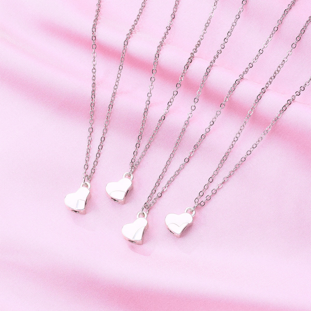 4pcs Four-Leaf Clover Magnetic BBF Friendship Necklace Set Parent-Child or Friends Matching Jewelry, 4-Person Combination